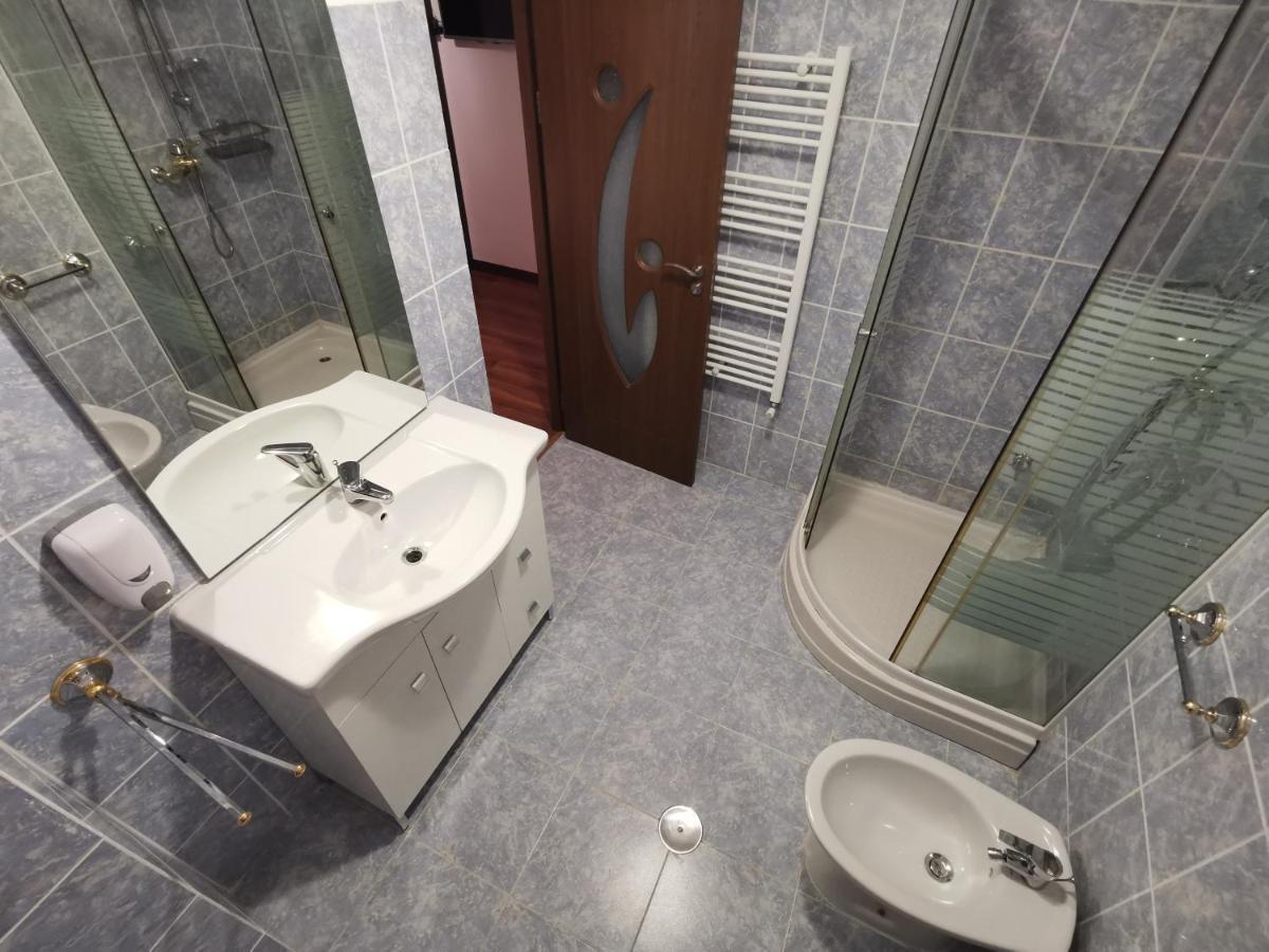 Vila Deal Сэчеле Экстерьер фото