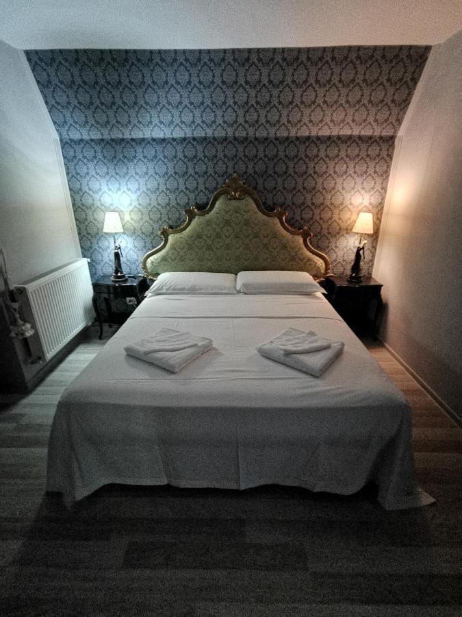 Vila Deal Сэчеле Экстерьер фото