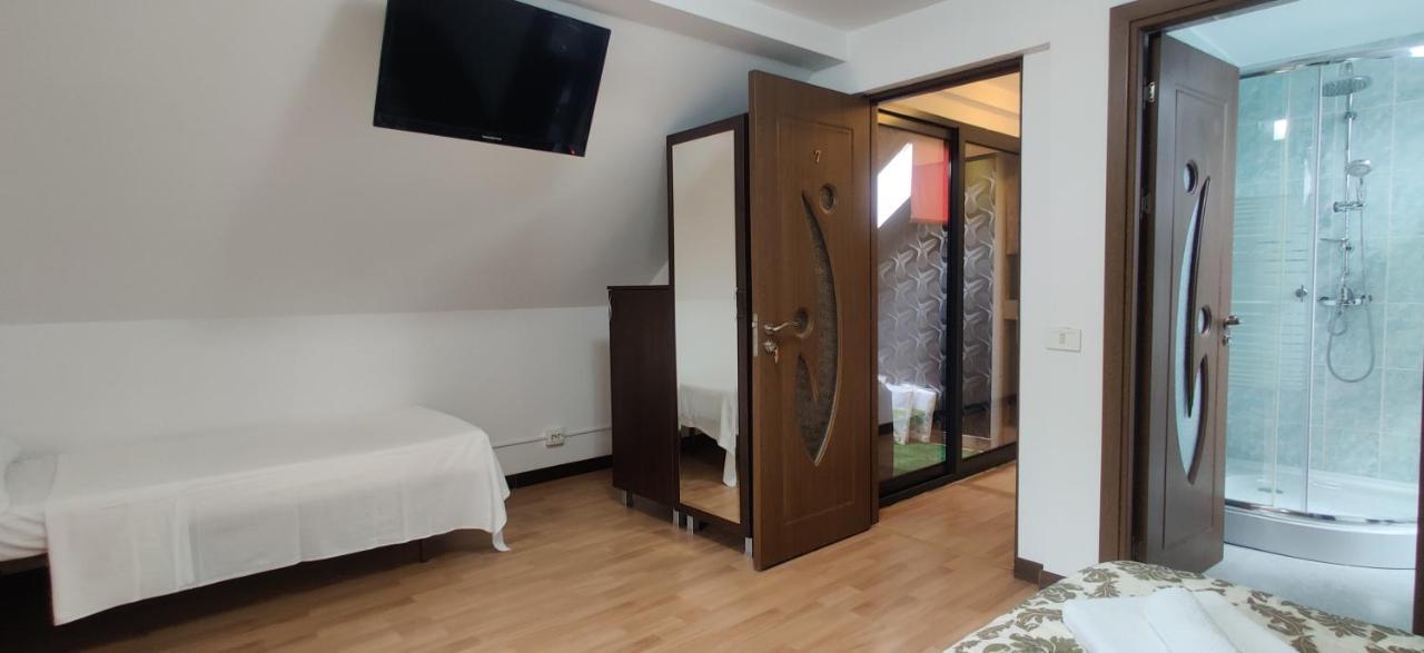 Vila Deal Сэчеле Экстерьер фото
