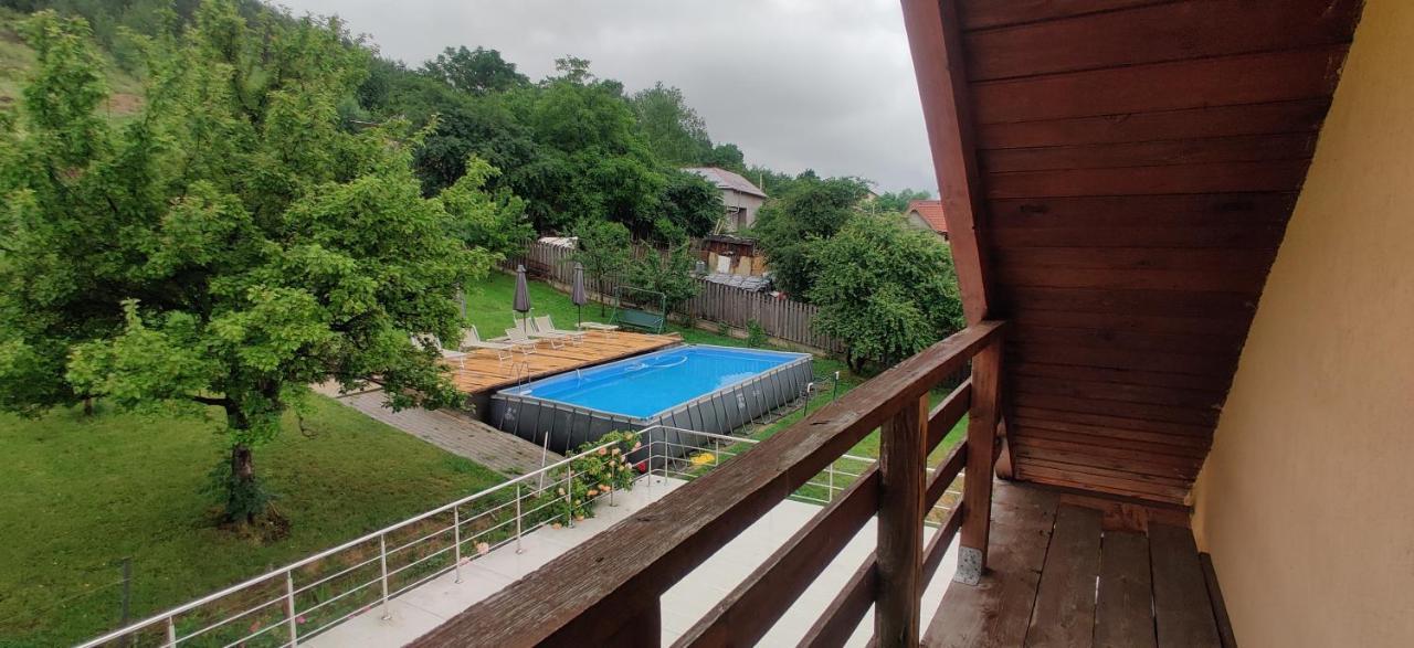 Vila Deal Сэчеле Экстерьер фото