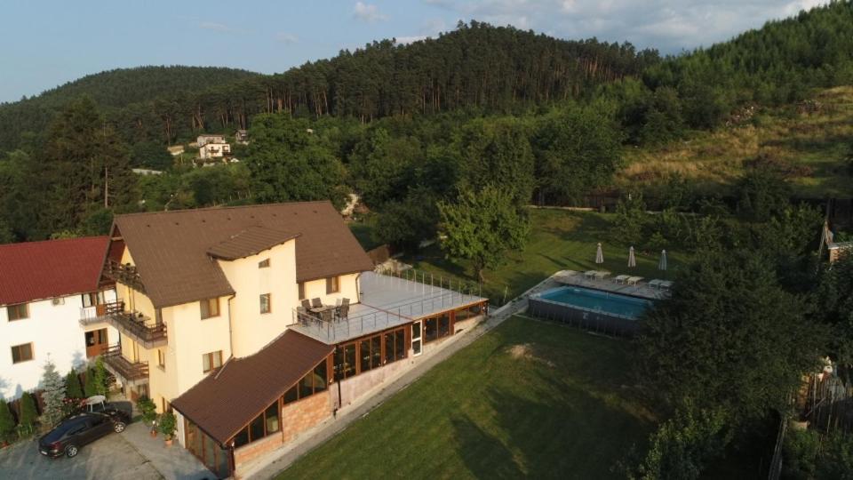 Vila Deal Сэчеле Экстерьер фото